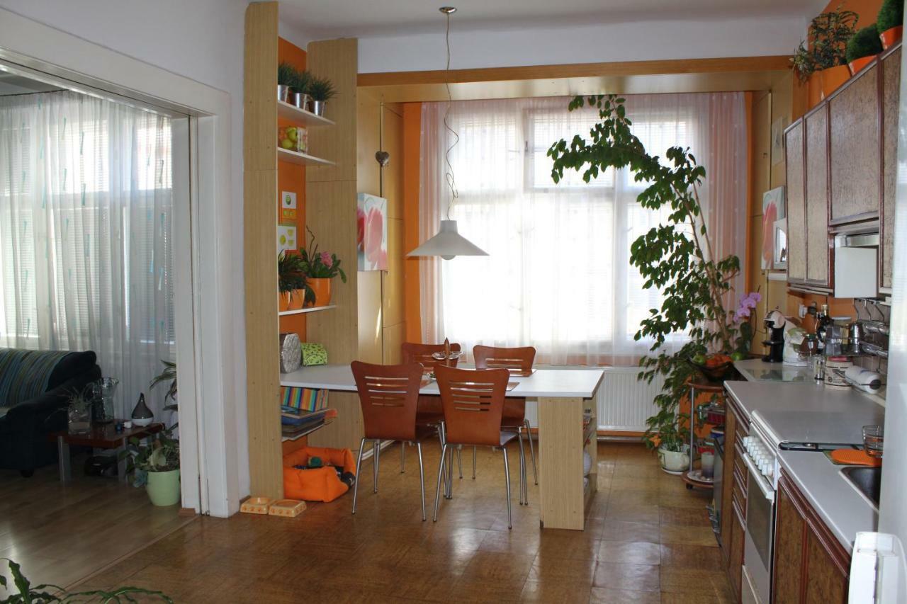 Cosy Apartment Under The Tower Praag Buitenkant foto